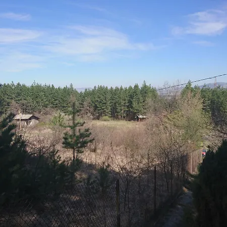 Forest Lodge Pernik